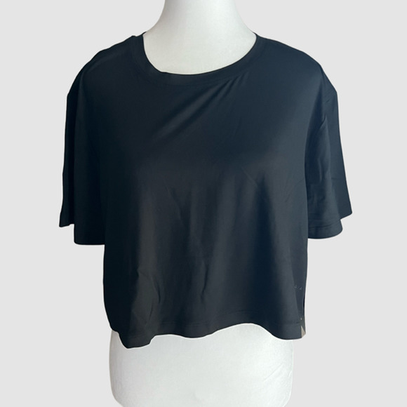 BCBGMaxAzria Kylie Crop Tee Black, NWT- Size XL - Picture 2 of 9